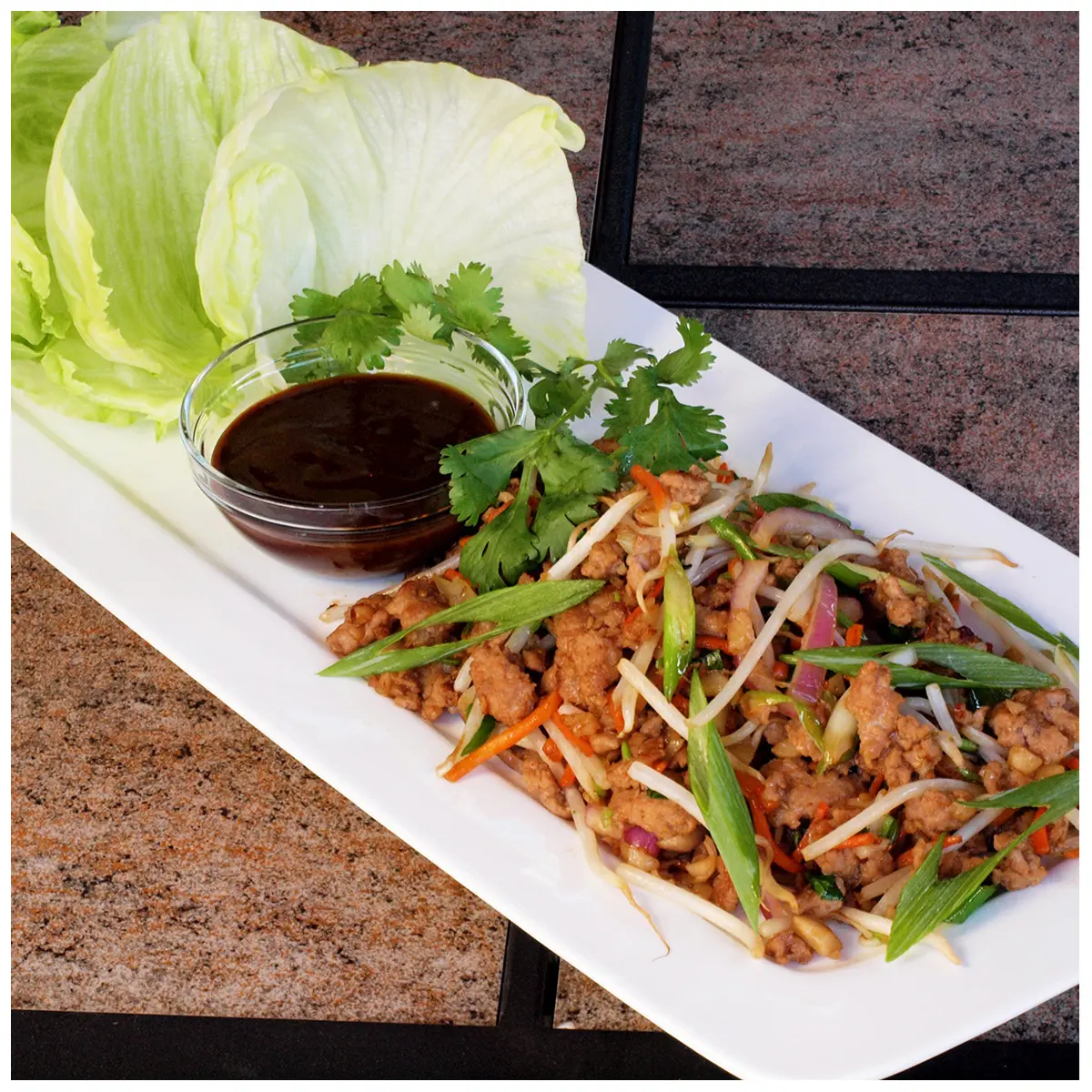 garlic-sesame-cantonese-chicken-lettuce-wrap